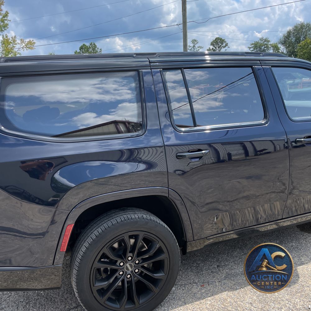 2023 Jeep Grand Wagoneer Obsidian