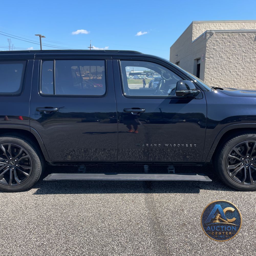 2023 Jeep Grand Wagoneer Obsidian