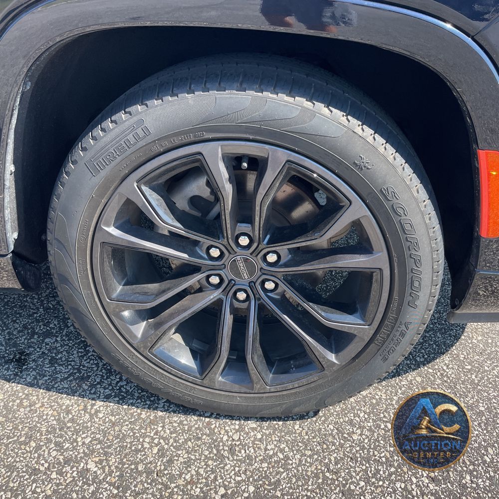 2023 Jeep Grand Wagoneer Obsidian