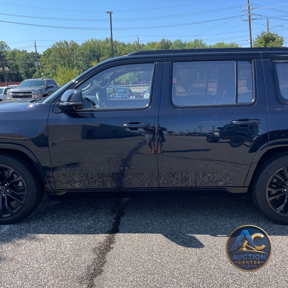 2023 Jeep Grand Wagoneer Obsidian