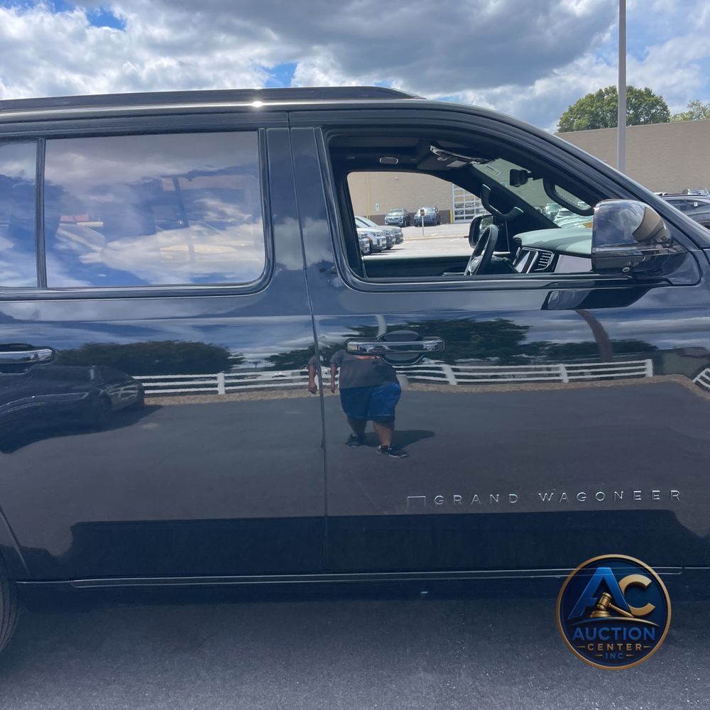 2024 Jeep Grand Wagoneer Obsidian