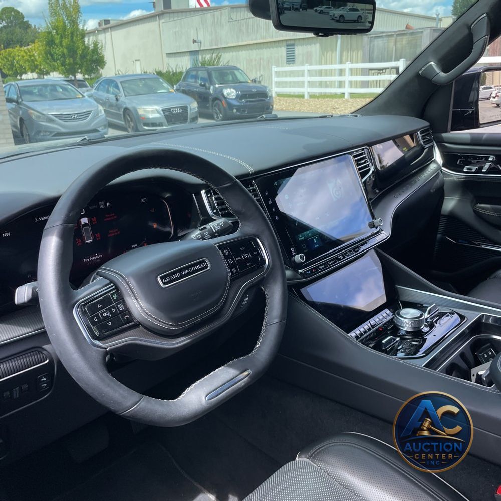 2024 Jeep Grand Wagoneer Obsidian
