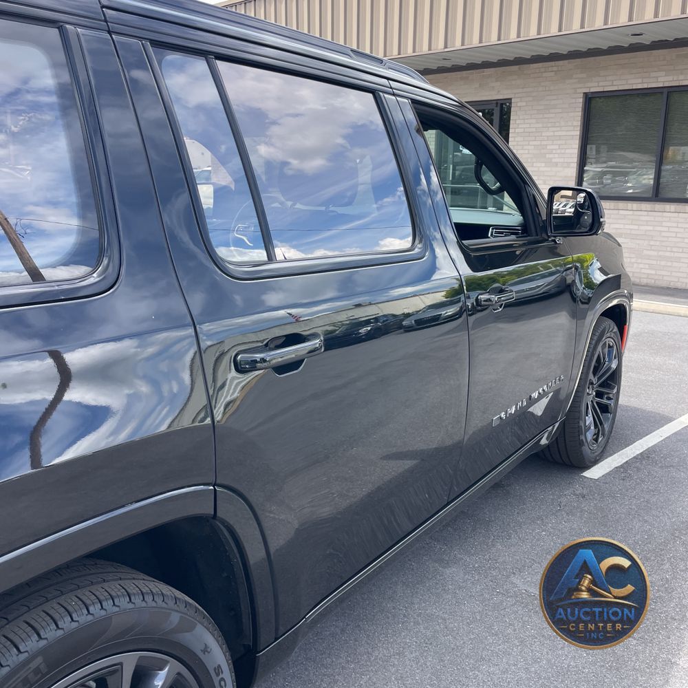 2024 Jeep Grand Wagoneer Obsidian