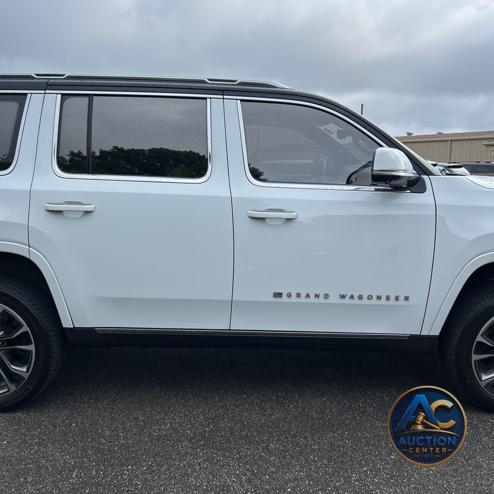 2022 Jeep Grand Wagoneer Series III