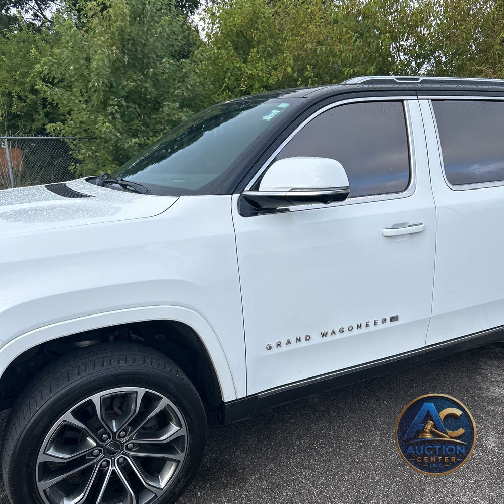 2022 Jeep Grand Wagoneer Series III
