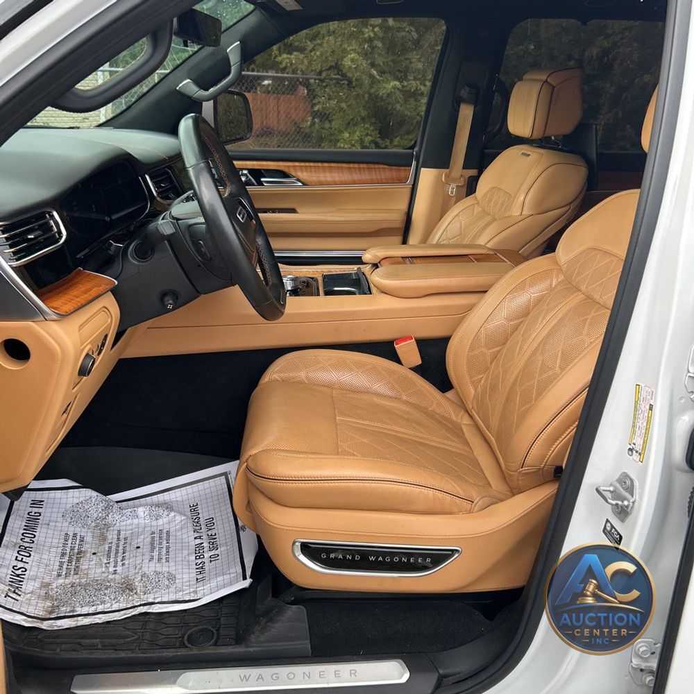 2022 Jeep Grand Wagoneer Series III