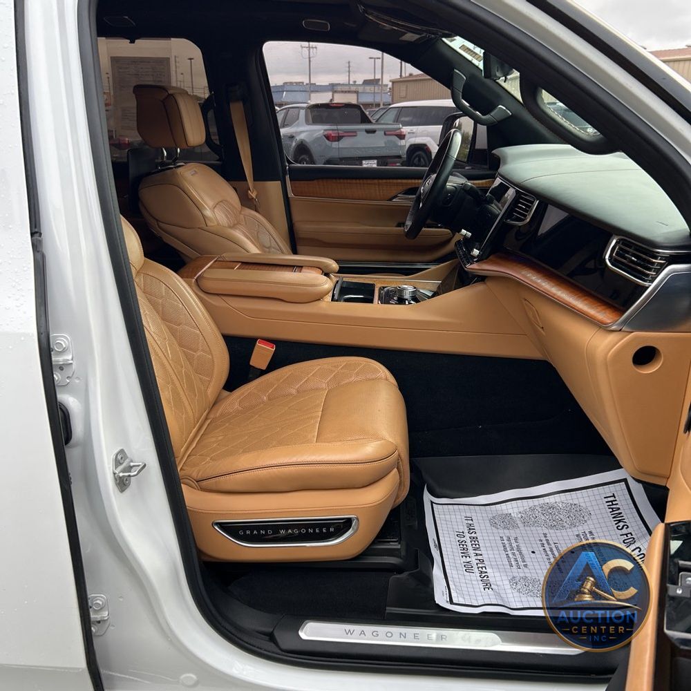2022 Jeep Grand Wagoneer Series III