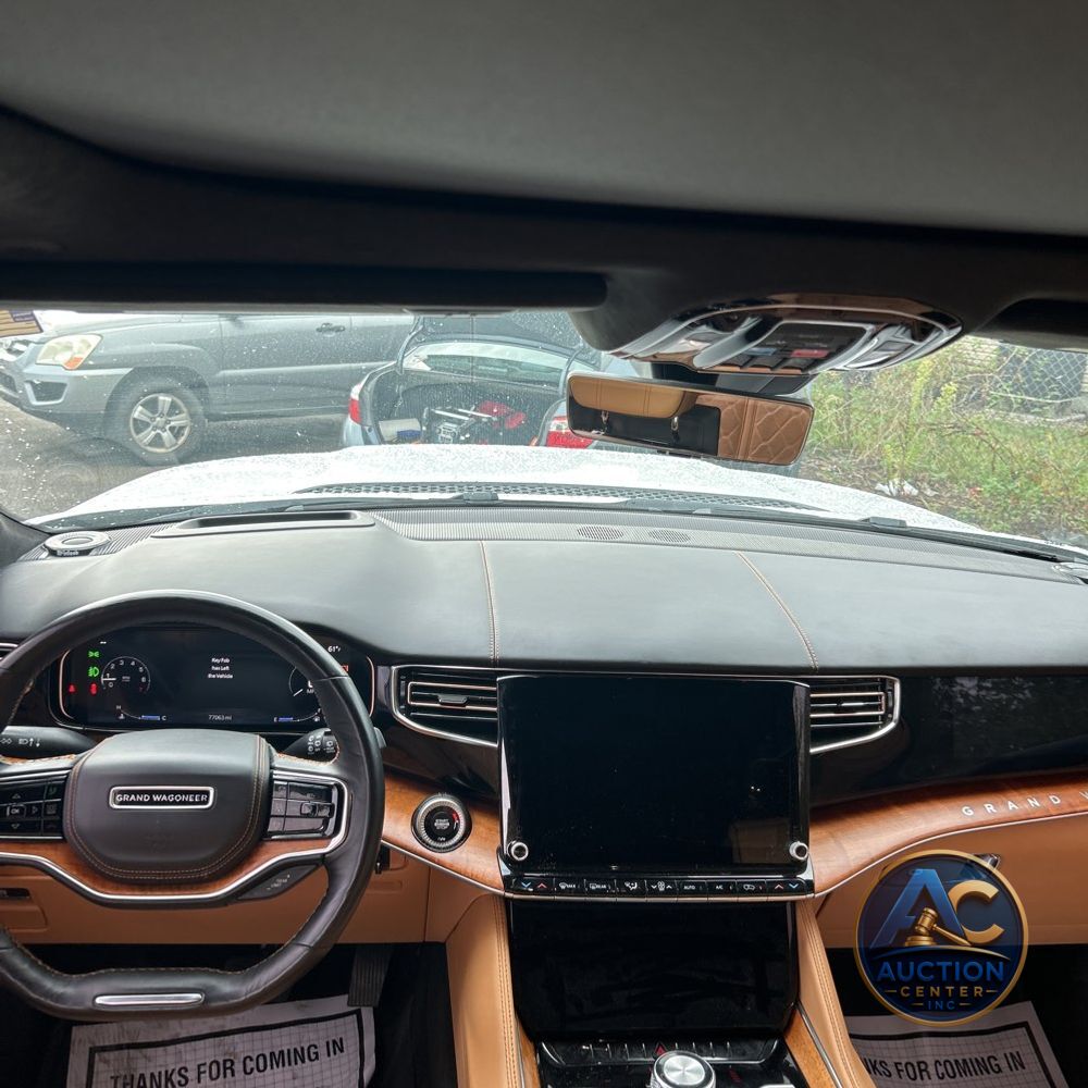 2022 Jeep Grand Wagoneer Series III