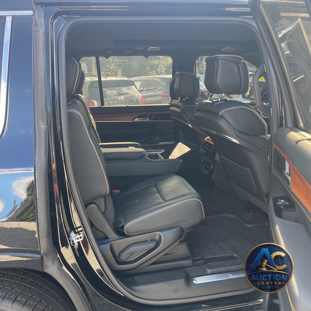 2022 Wagoneer Grand Wagoneer Series III