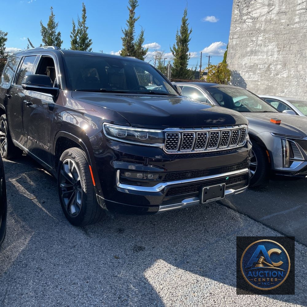 2023 Jeep Grand Wagoneer Series III