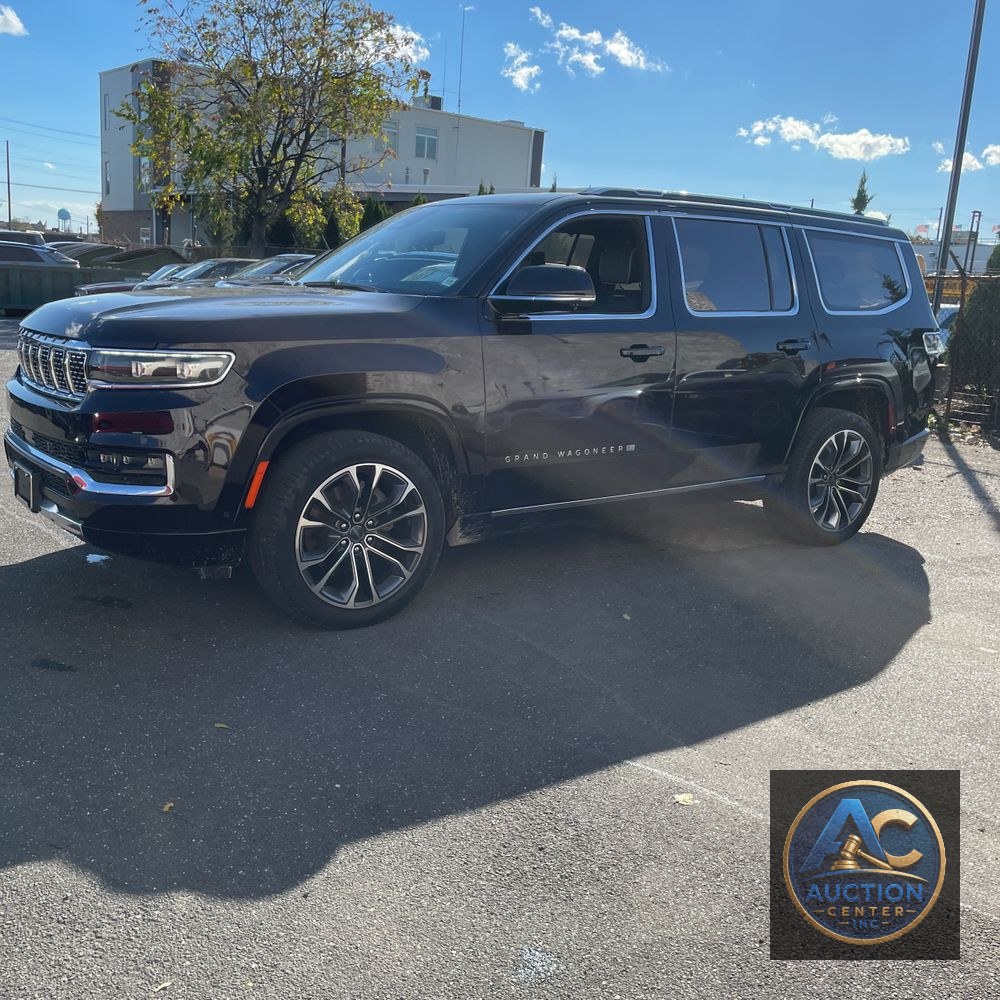 2023 Jeep Grand Wagoneer Series III