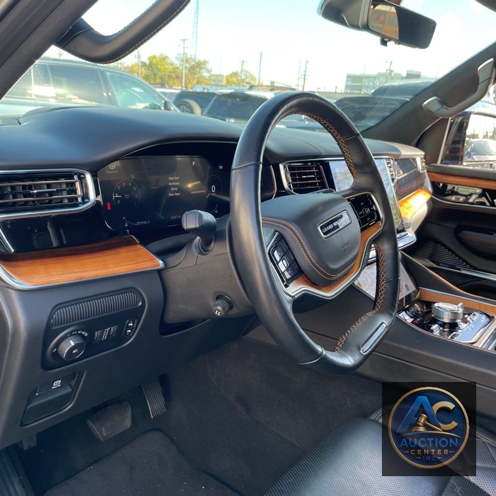 2023 Jeep Grand Wagoneer Series III
