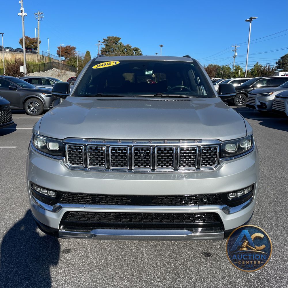 2023 Jeep Grand Wagoneer Series III
