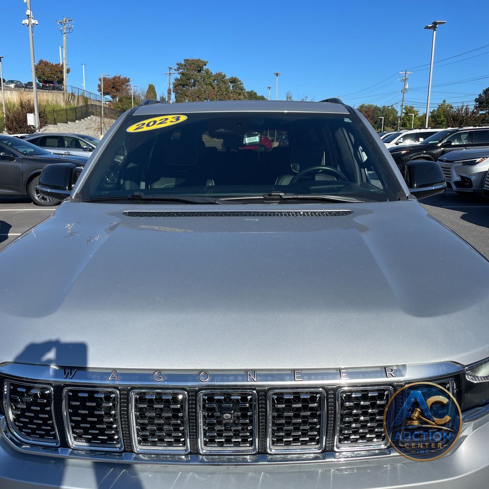 2023 Jeep Grand Wagoneer Series III