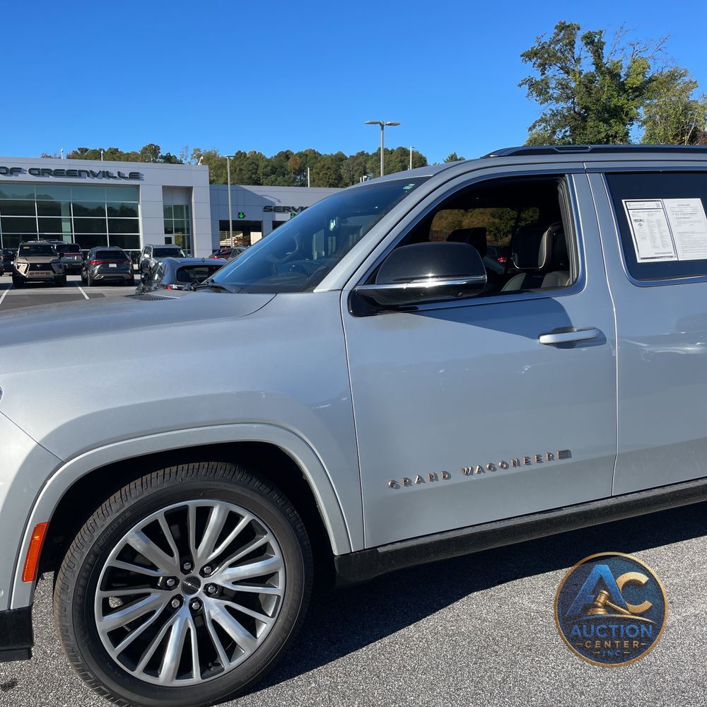 2023 Jeep Grand Wagoneer Series III