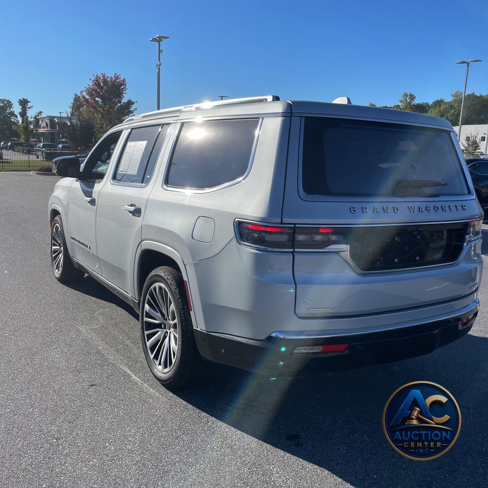 2023 Jeep Grand Wagoneer Series III