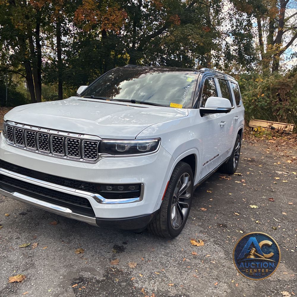 2022 Jeep Grand Wagoneer Series III