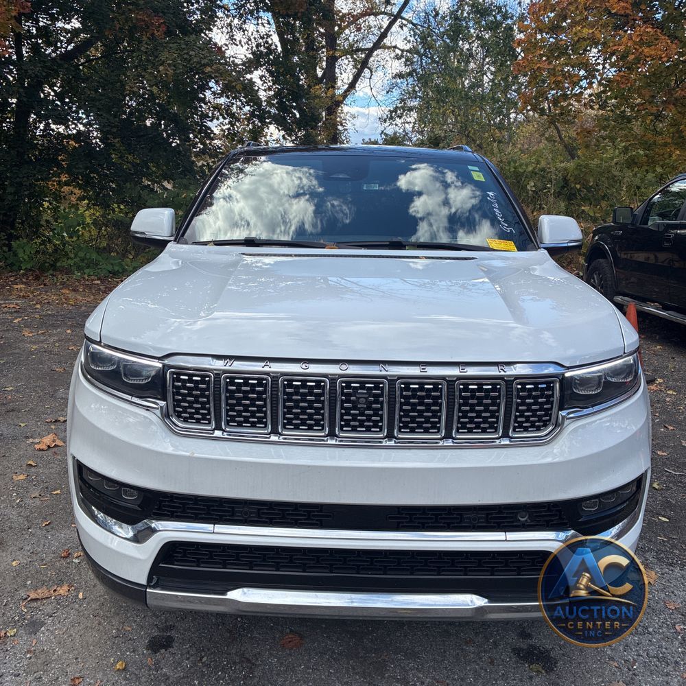 2022 Jeep Grand Wagoneer Series III