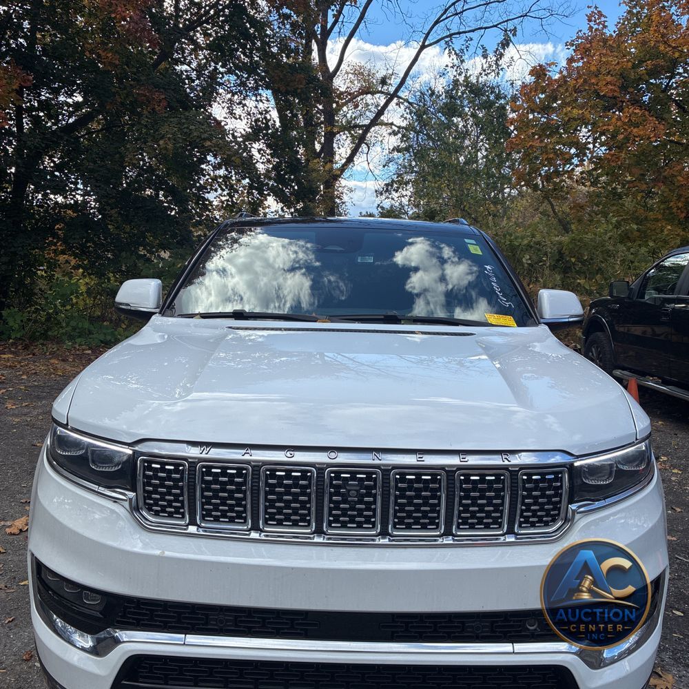 2022 Jeep Grand Wagoneer Series III