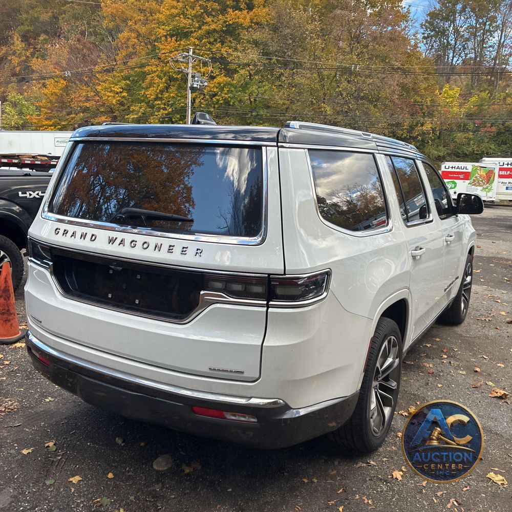 2022 Jeep Grand Wagoneer Series III
