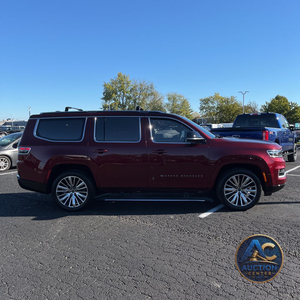 2023 Jeep Grand Wagoneer Series III