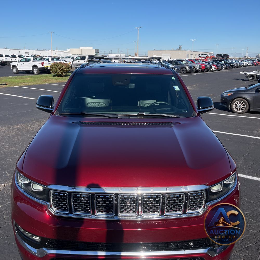 2023 Jeep Grand Wagoneer Series III