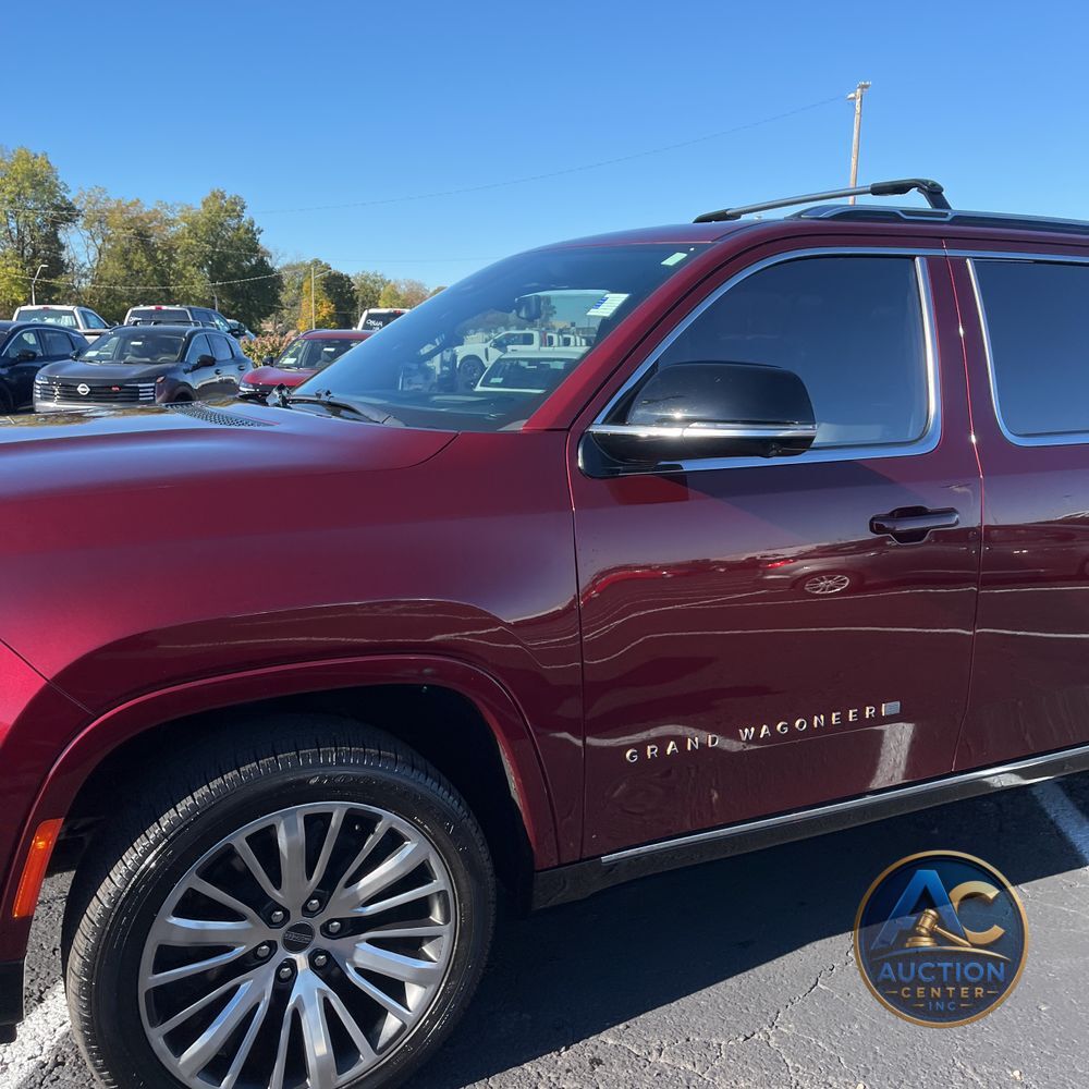 2023 Jeep Grand Wagoneer Series III