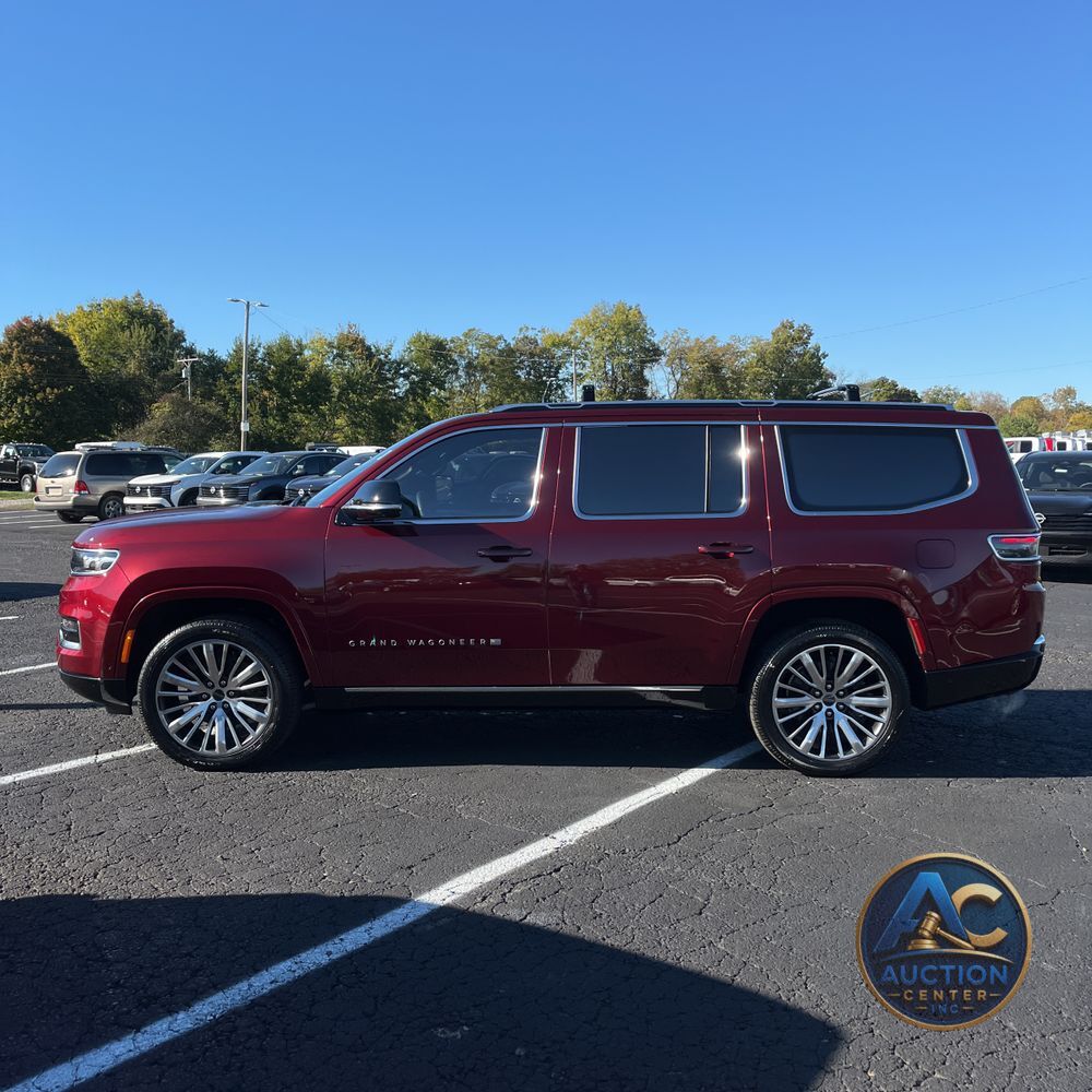2023 Jeep Grand Wagoneer Series III