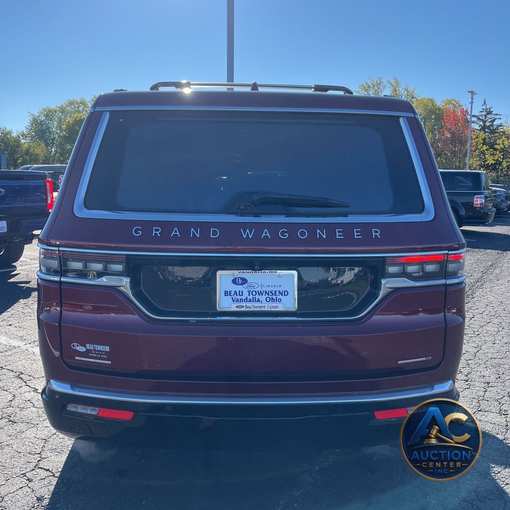 2023 Jeep Grand Wagoneer Series III