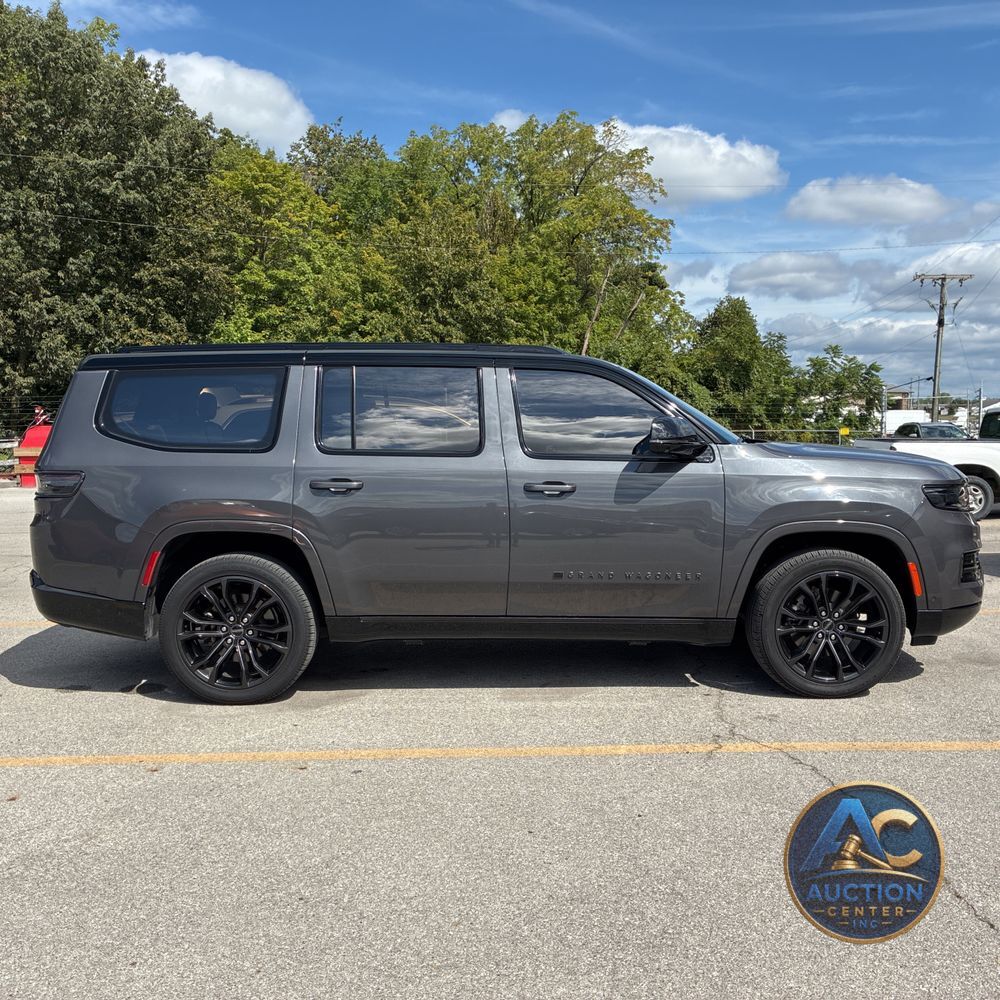 2024 Jeep Grand Wagoneer Series III Obsidian