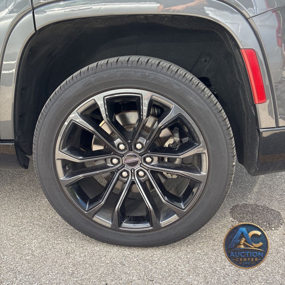 2024 Jeep Grand Wagoneer Series III Obsidian