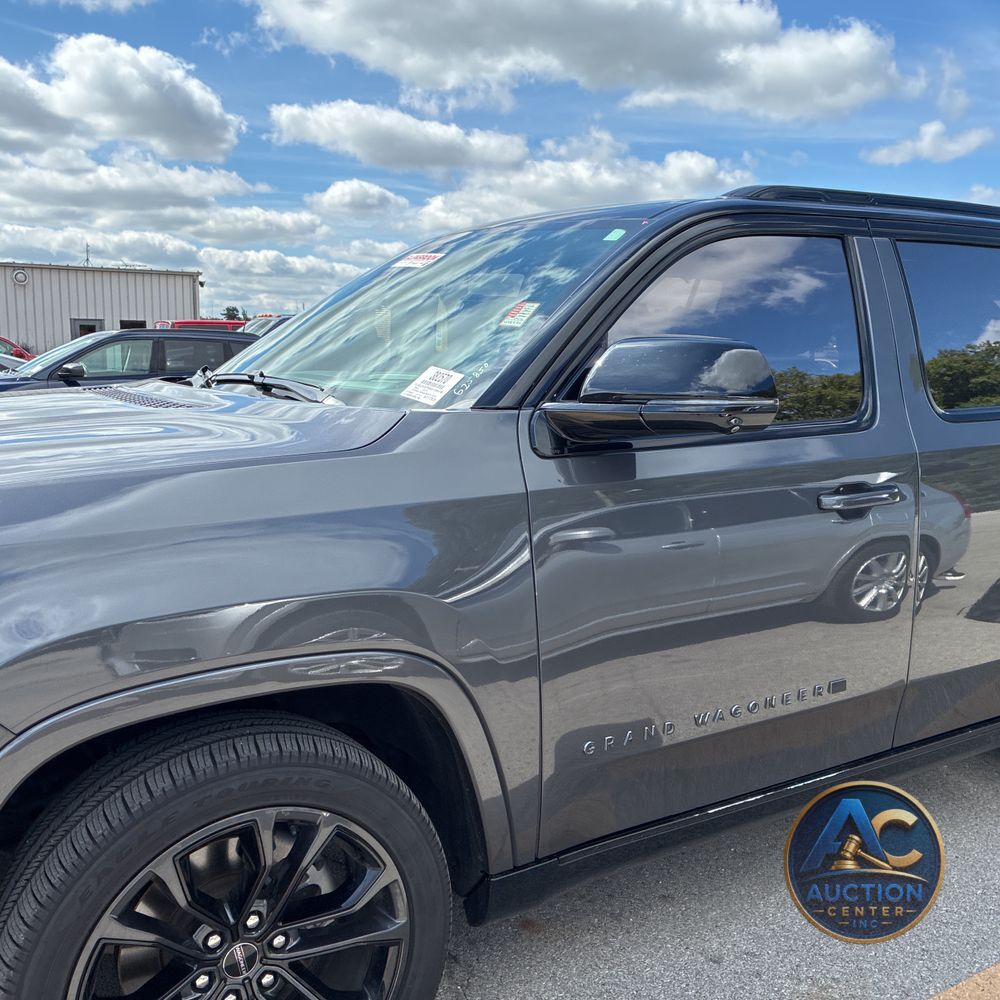 2024 Jeep Grand Wagoneer Series III Obsidian