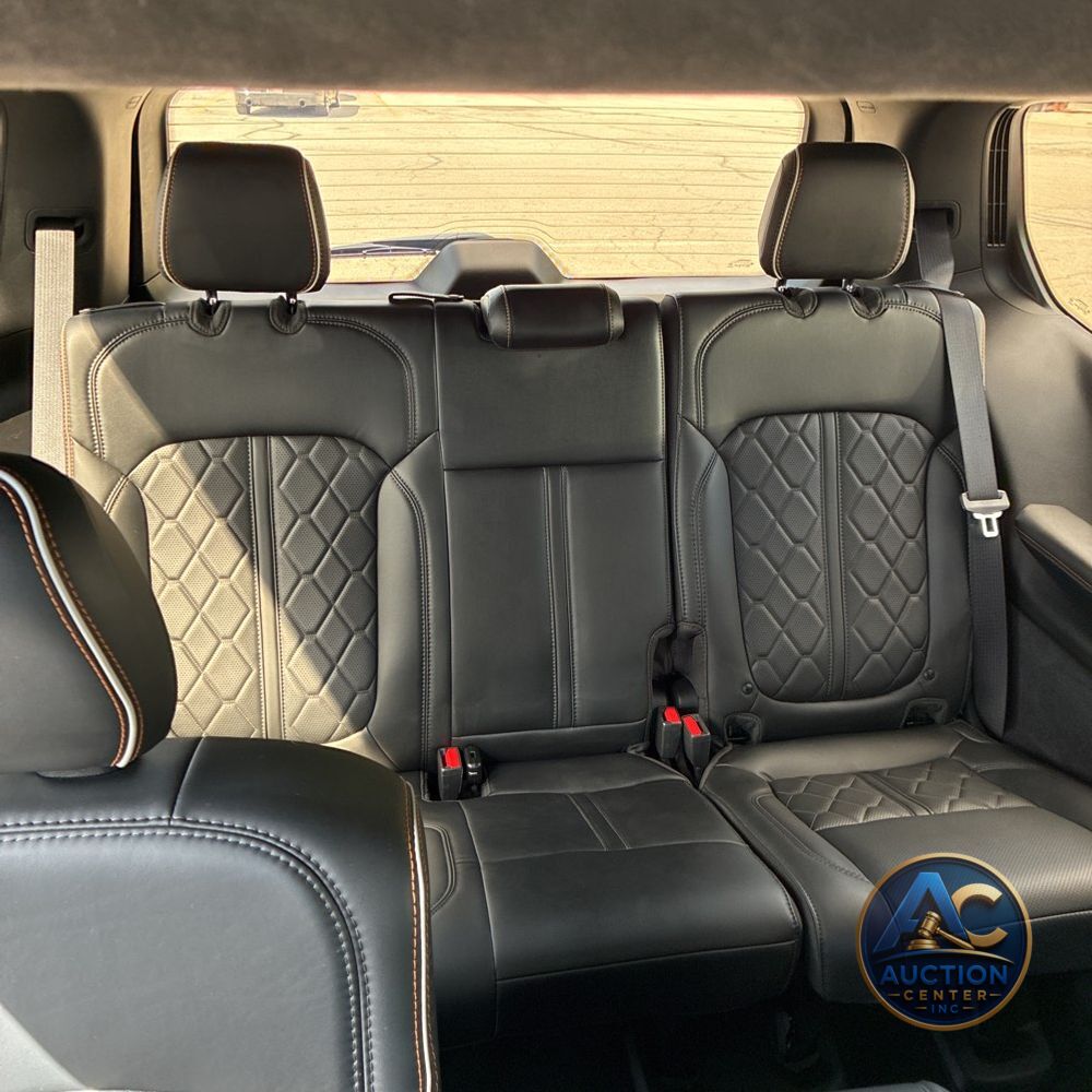 2024 Jeep Grand Wagoneer Series III Obsidian