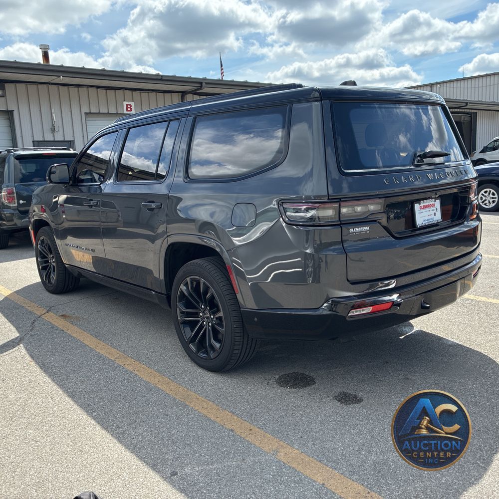 2024 Jeep Grand Wagoneer Series III Obsidian