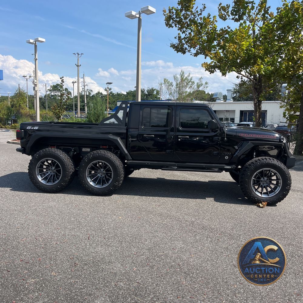 2022 Jeep Gladiator Sport S