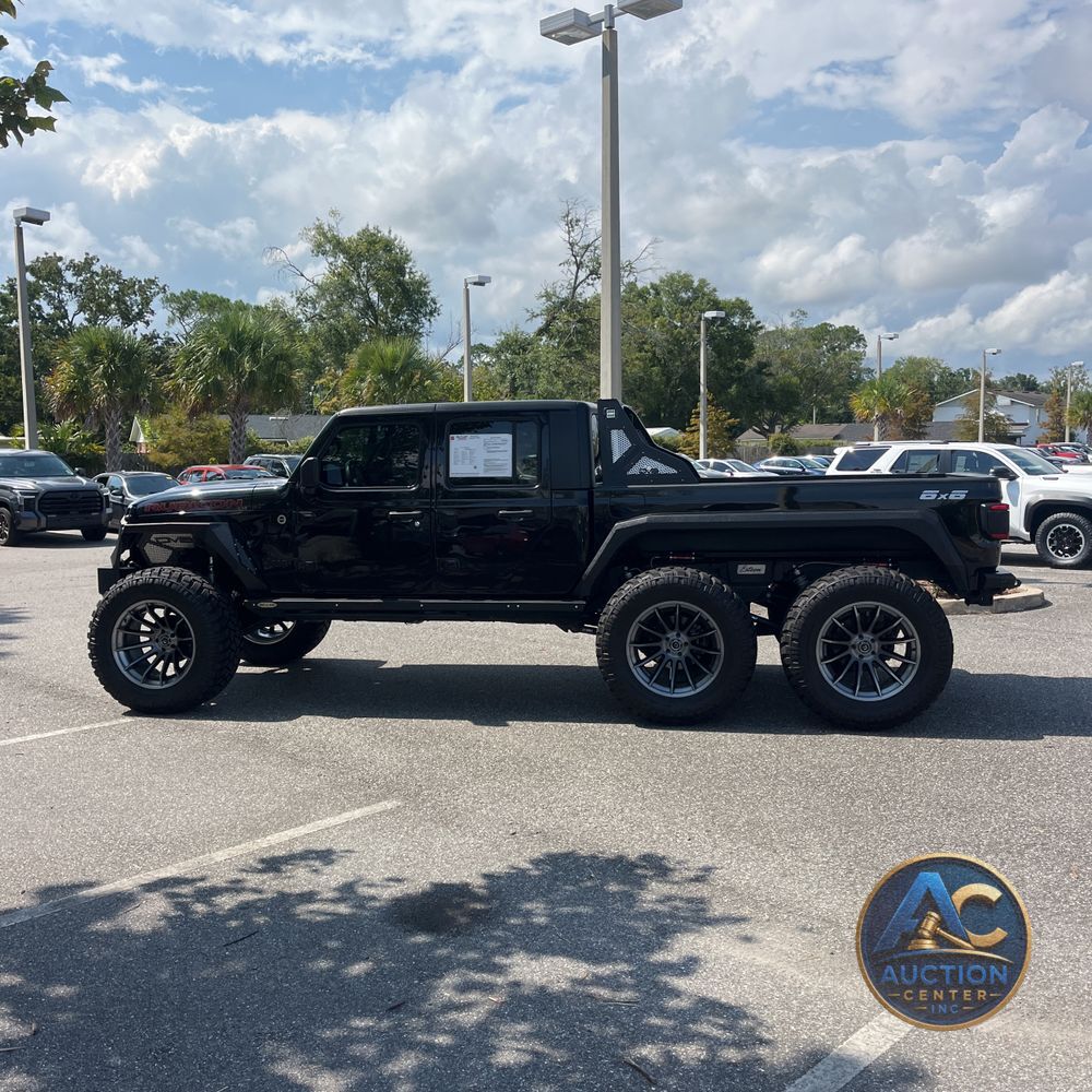 2022 Jeep Gladiator Sport S
