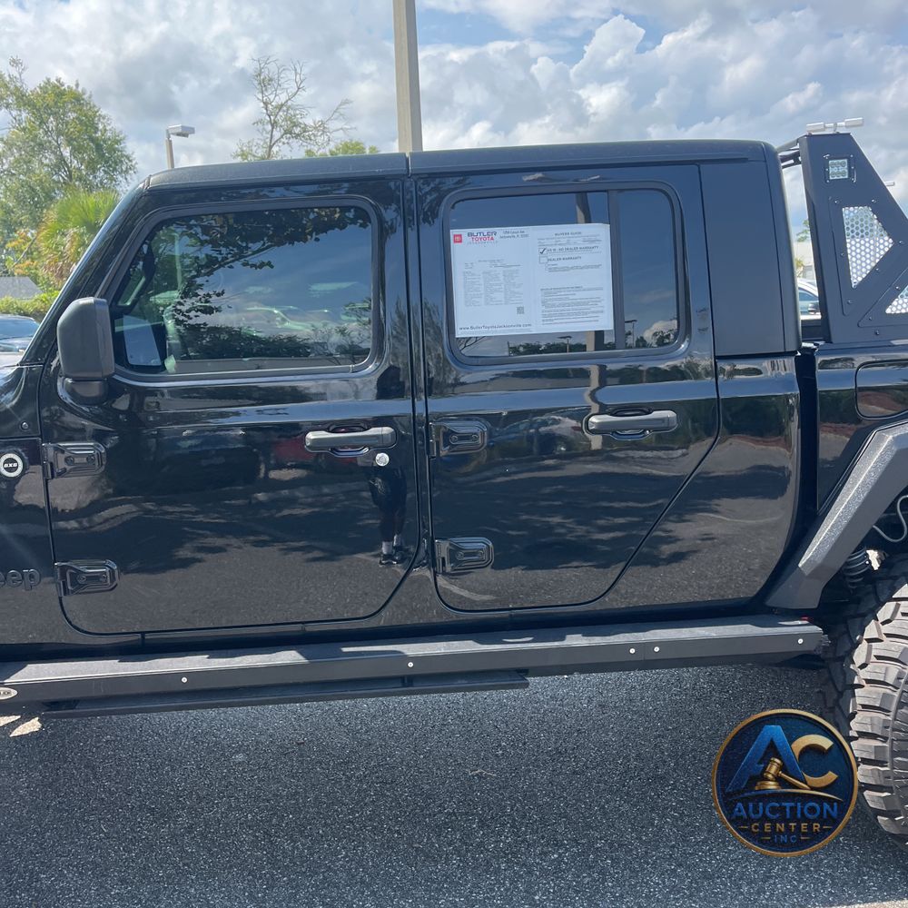 2022 Jeep Gladiator Sport S