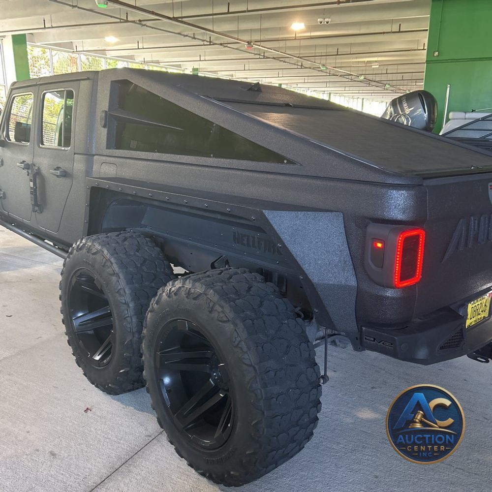 2021 Jeep Gladiator Overland