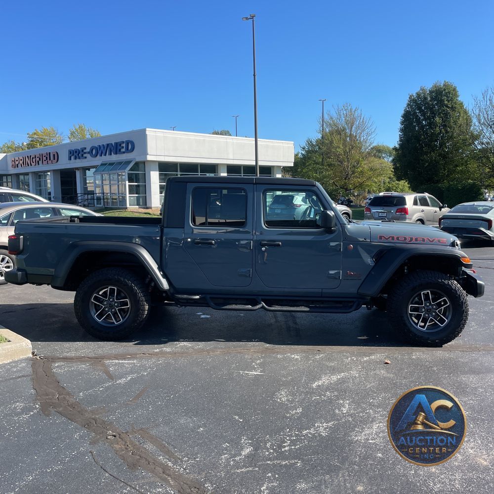 2024 Jeep Gladiator Mojave