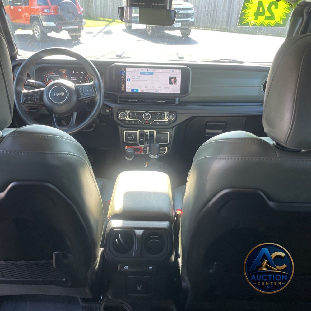 2024 Jeep Gladiator Mojave