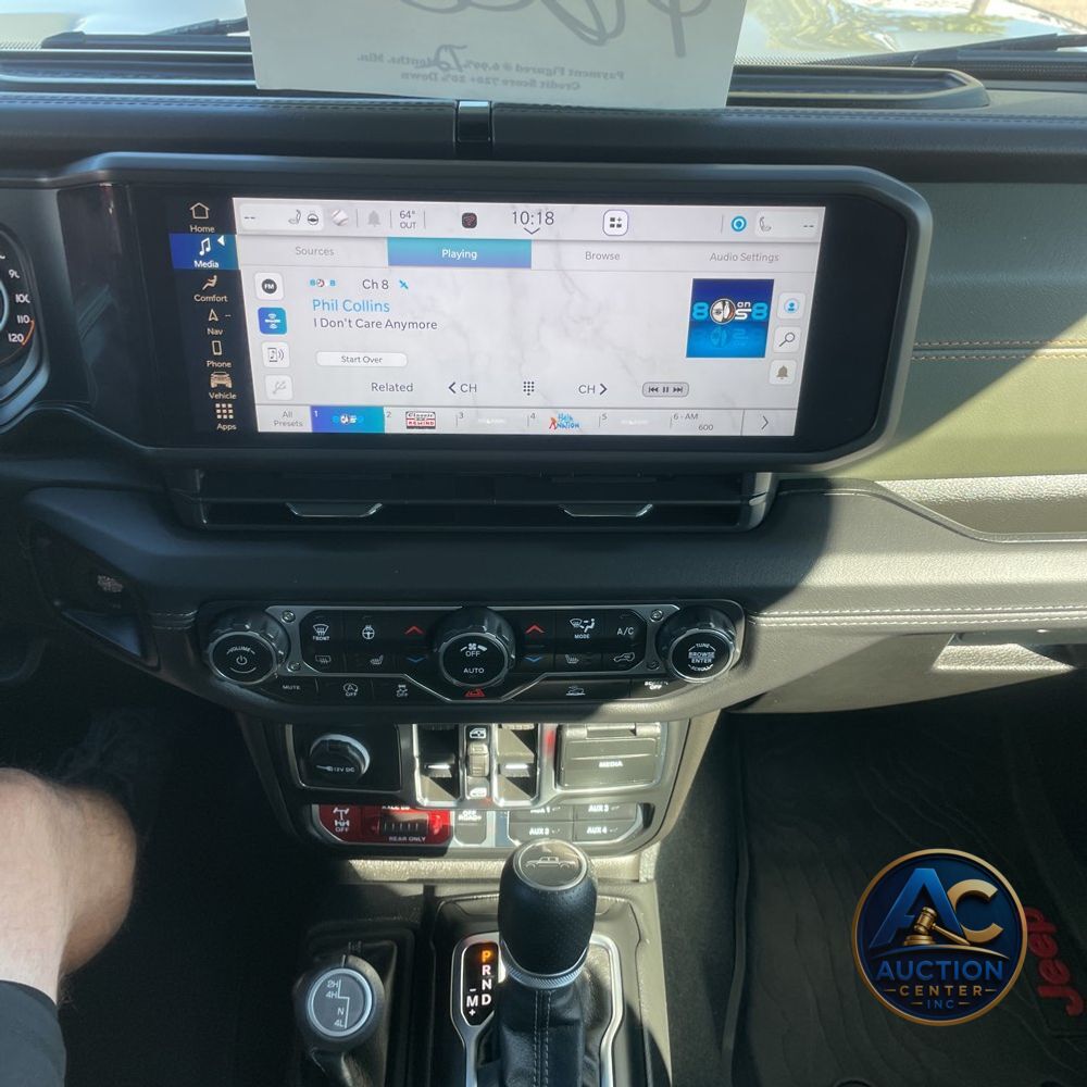 2024 Jeep Gladiator Mojave