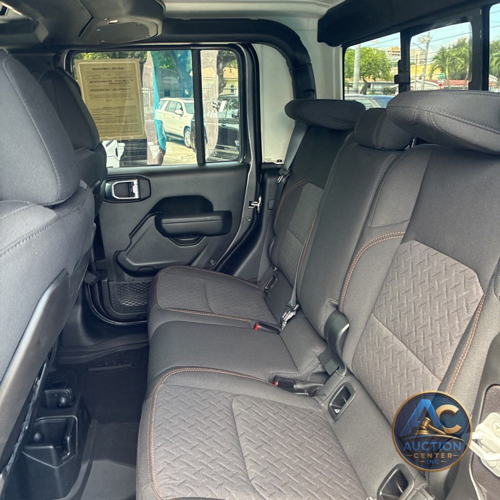 2024 Jeep Gladiator Mojave