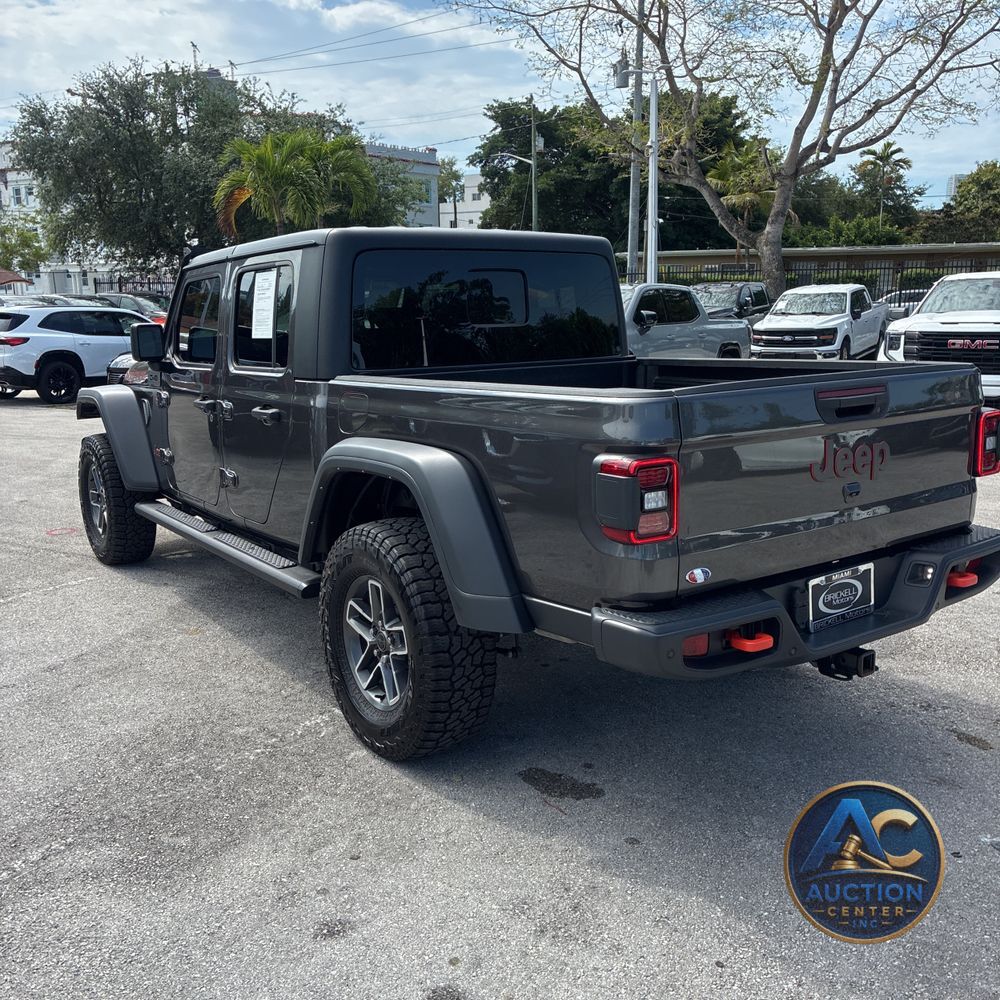 2024 Jeep Gladiator Mojave