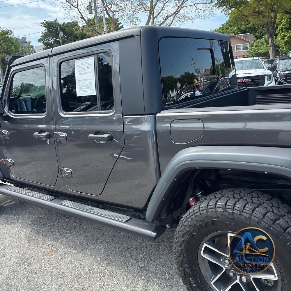 2024 Jeep Gladiator Mojave