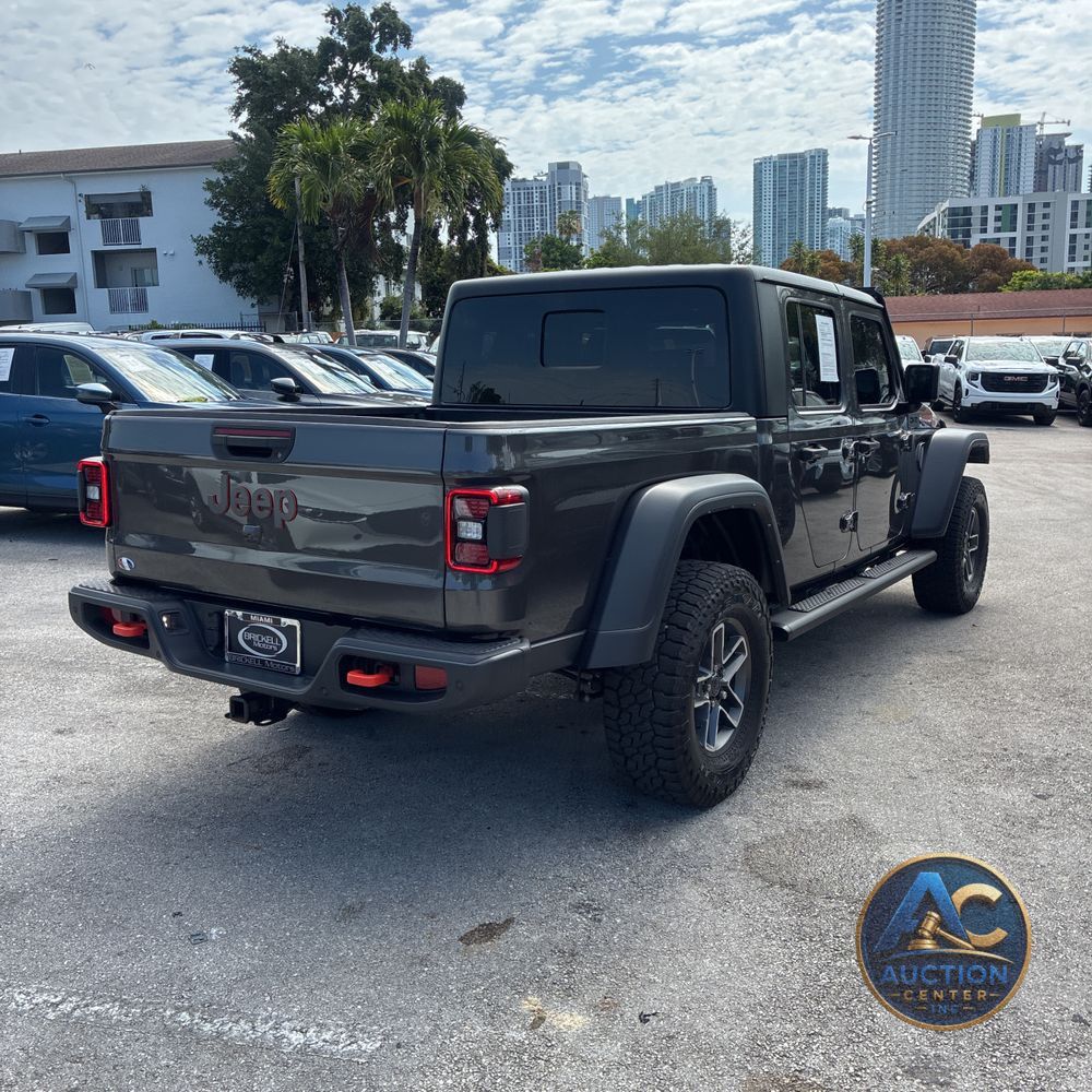 2024 Jeep Gladiator Mojave