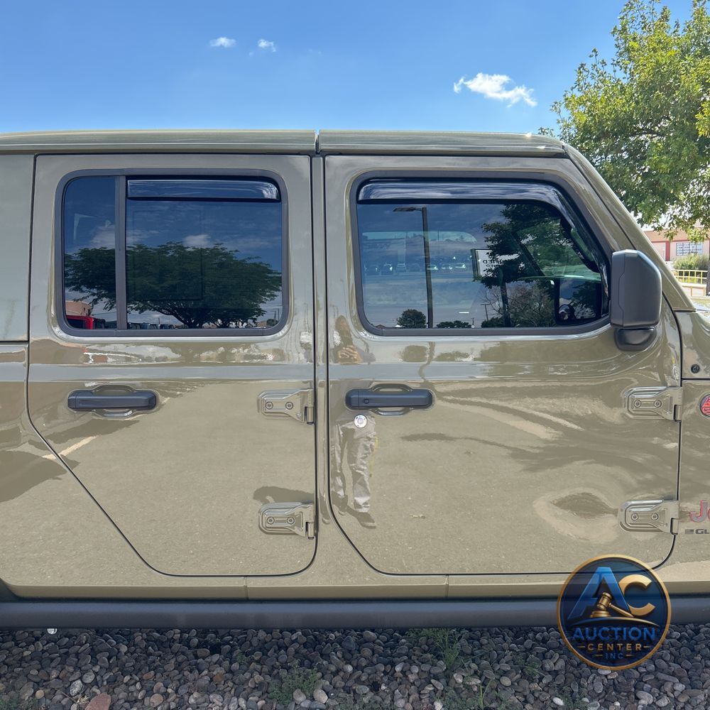 2025 Jeep Gladiator Mojave X