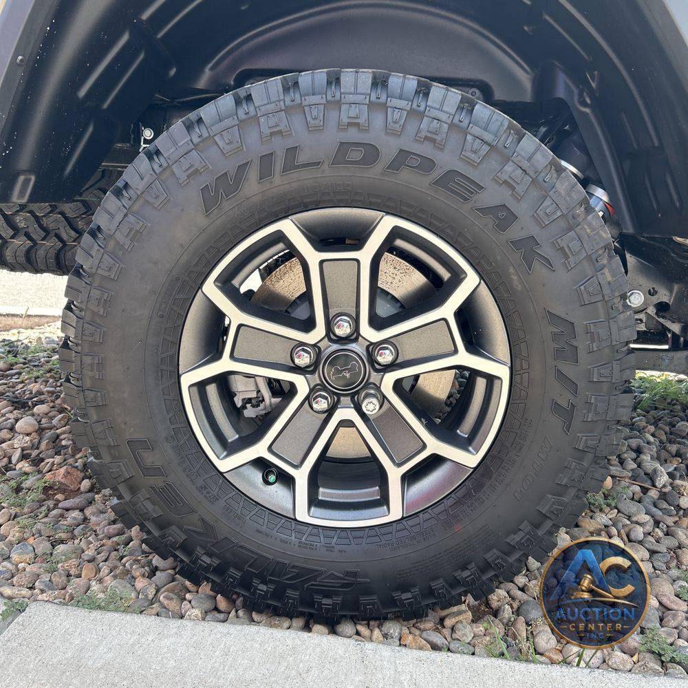 2025 Jeep Gladiator Mojave X