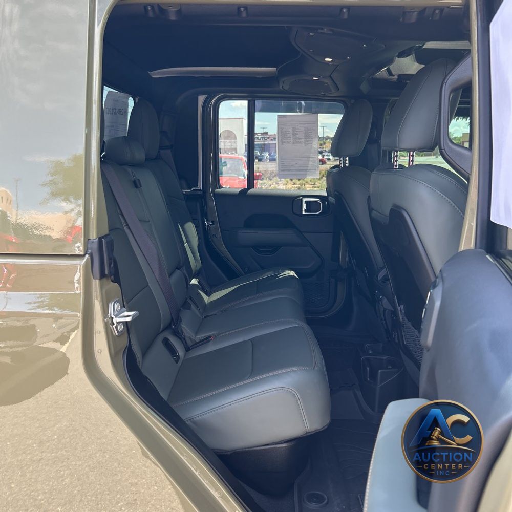 2025 Jeep Gladiator Mojave X
