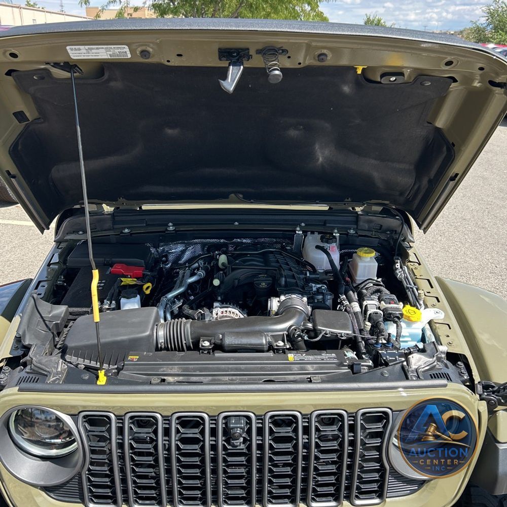 2025 Jeep Gladiator Mojave X