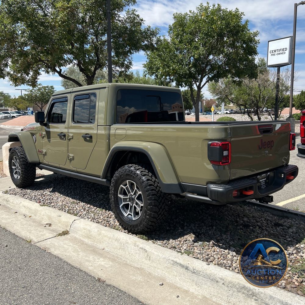 2025 Jeep Gladiator Mojave X